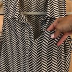 Ava And Grace Black And White Dress Shirt Photo 2