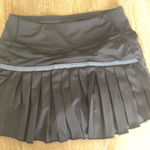 Hinge Gold  Skirt Tennis Photo 0