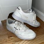 Reebok White Sneakers Photo 0