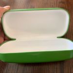 Kate Spade  sunglasses case
L Photo 2