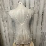 White tank top Photo 3