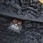 Uniqlo  women’s Sherpa fleece fuzzy soft zip up vest M Photo 3