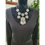 Boutique Top Chic Women's Black Polyester V Photo 1