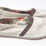 Tigerbegs White Crochet Flats Size 7.5 Photo 3