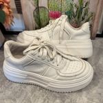 Steve Madden Women's Fashion Perrin Sneaker White Sz 6.5 Photo 0