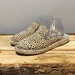Dolce Vita giraffe print espadrilles mules A15 Tan Size 8 Photo 1