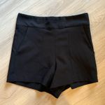 Glam  Professional Shorts Photo 0