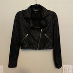 Princess Polly Faux Leather Black Cropped Moto Jacket Photo 4
