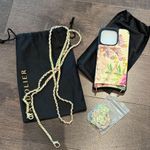 Lily Slot Leather Crossbody Bandolier Ceci Floral / Gold iPhone 16 Pro Pink Photo 0