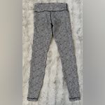 Lululemon dahlia print leggings size 6 Photo 1