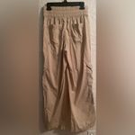 Aerie NWT  100% cotton lightweight khaki cargo pants, elastic waist, pockets; S Photo 4