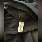 Athleta  Women’s  Crop Pants Black Zip Pocket Elastic Waist And Ankles Sz L‎ Photo 6