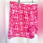 The World Wide Sportsman XL Pink and white patterned shorts & pocket Photo 2