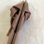 Old Navy New  padded soft twist flat sandals, women size 7.5 Photo 6