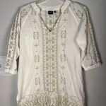 Women's BLUE Saks Fifth Avenue Top Size M White Gold Embroidered Size M Photo 0