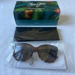 Maui Jim NWT  Starfish Translucent Chocolate + Tortoise Frame Sunglasses w/ Trifold Case Photo 4