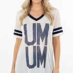Show Me Your Mumu  cuddle boyfriend tee size xsmall Photo 0