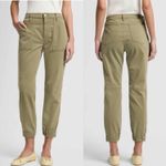 7 For All Mankind Darted Boyfriend Sateen Jogger Pants Size 26 Army Photo 8