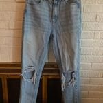 American Eagle Mom Jeans Distressed Ripped Light Wash High Rise 100% Cotton Sz 4 Photo 0