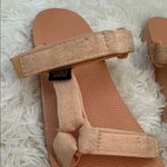 Teva  Coral Minimalist Sport Slides Sandals Adjustable Straps Size 9 Photo 2