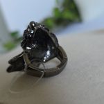 Statement Gunmetal Silver Seashell Stretch Ring with Pearl and Rhinestones Photo 3
