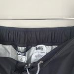Rei Co-op Black Peak 2.5L Rain Pants Size Medium Photo 3