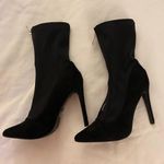 So Me Black Booties Size 6.5 Photo 3