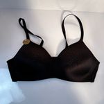 Wacoal  Black Back Smoothing Underwire T-shirt Bra 34C Photo 4