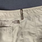 The North Face  Womens 4 Khaki Lightweight Outdoor Hiking Roll Up Shorts Pockets‎ Photo 14