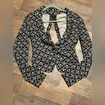 Wet Seal Black and White Patterned V-neck open back top size large cropped Photo 1