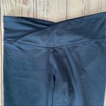 Fabletics Winn ll Powerhold Navy Blue Leggings. Size XSmall. Photo 5