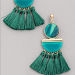✨ Emerald Green Drop Tassel Earrings✨ Green Photo 1