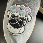 Soludos Velour slip on Pug Dog Floral Detail Sneakers Shoes Size 8 Grey Photo 3