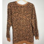 Torrid  Crewneck Sweatshirt Women's Plus SZ 2 18/20 Stretch Leopard Animal Print Photo 2