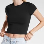 EXPRESS NWT  Black Body Contour High Compression Cropped Tee - Size: Large Photo 0