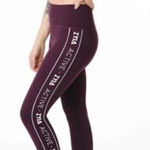 Zyia  Active Plum Logo Stripe Light N Tight Leggings Women’s 14-16 Photo 0
