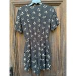 Madewell  Button-Front Day Romper in Daisies Black Floral Size M Photo 4