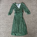 Seraphine Green Wrap Dress Size Maternity 4 Photo 2