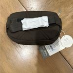 Vuori  Belt Bag/Hip Pack in Color Army. NWT Photo 1