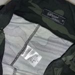 Women's Camo 2 Piece Matching Crop Top & Biker Shorts Set Green Size M Photo 2