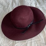 D&Y Maroon Hat Photo 0