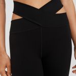 Aerie Offline Black real me Hi-rise Cutout leggings Photo 2
