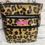 Scout Sally Go Lightly NWT Water Resistant Crossbody Bag Photo 3