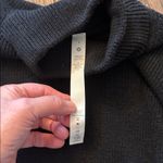 Lululemon Cropped Black Merino Wool Blend Sweater Mock Turtleneck Size 0 Photo 3