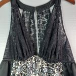 Cacique 28/20 Chic Black and White Pastel Sky Blue Floral Paneled Negligee Photo 6