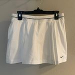 Nike Fit Dry White Polyester Adjustable Pleated Skirt with Built in Shorts Photo 0