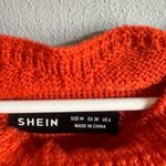 Sweater multicolored super cute!! Size Medium Red Photo 2