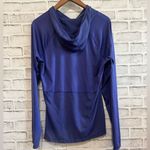 The North Face Women’s  Flashdry purple lightweight pullover hoodie shirt Large Photo 1