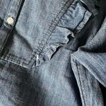 1901 ** Chambray‎ Denim 1/4 Button Down Top NWOT. Size Small Photo 3
