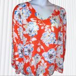 Pretty red lightweight blouse with bold floral design! Has cute balloon … Size 14 Photo 4